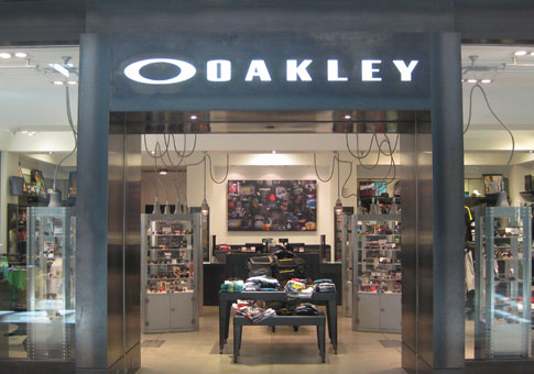 Oakley Black Friday Deals, Sales and Ads