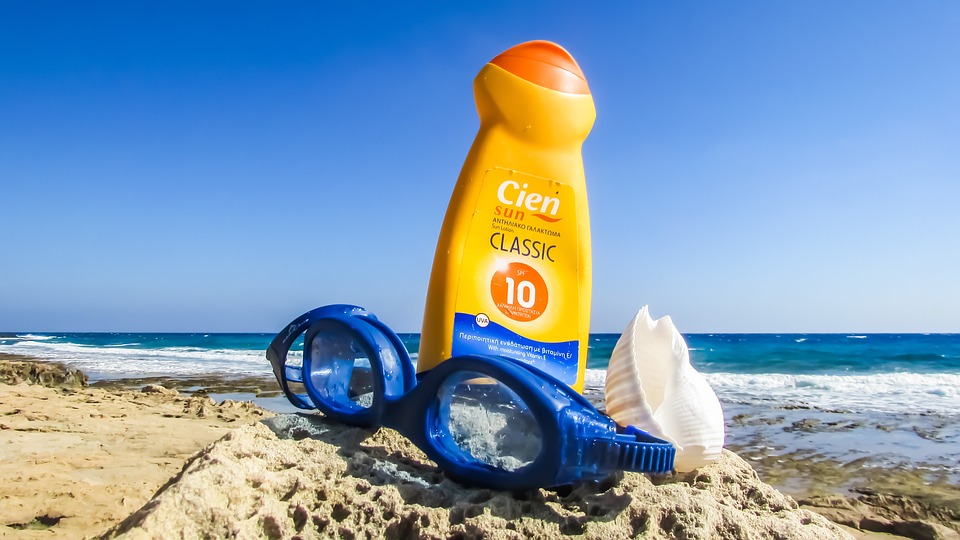 Best Sunscreen Black Friday Deals and Sales